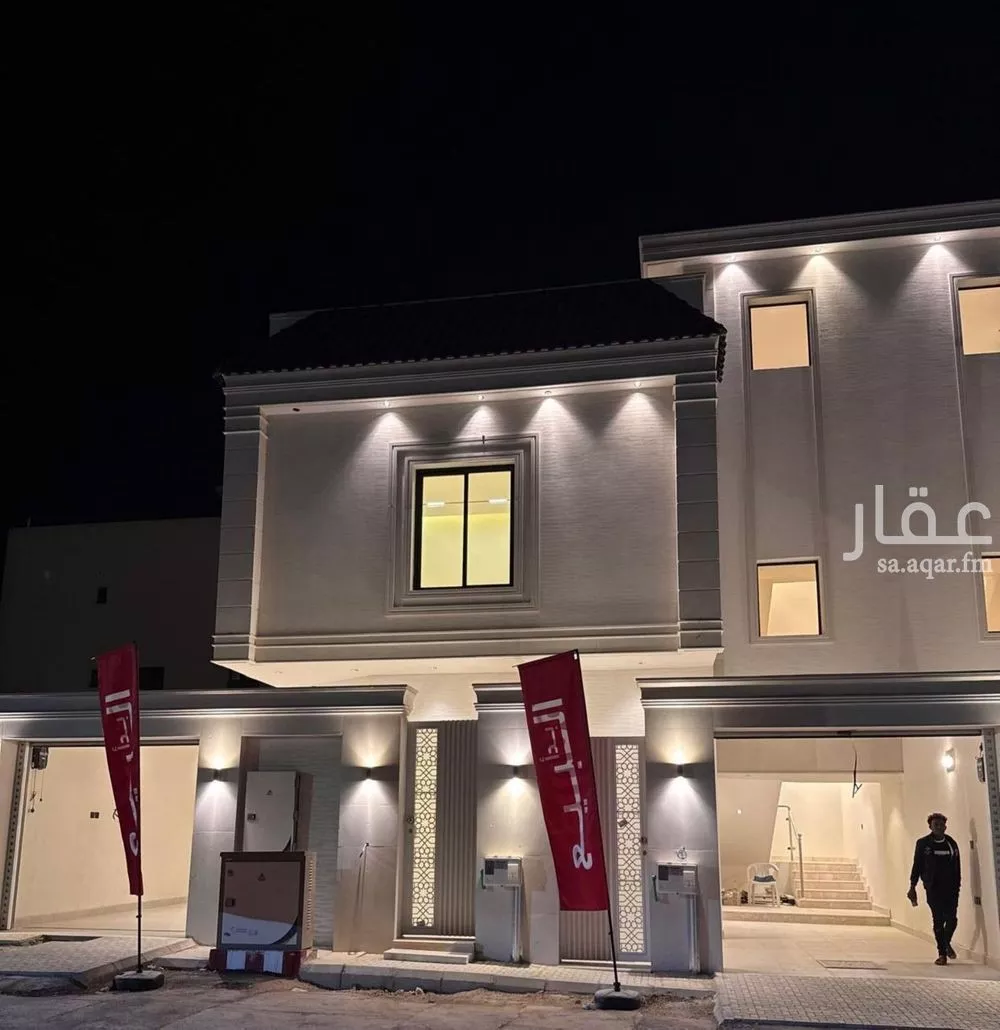 3 bedroom floor in Al Hazm 11