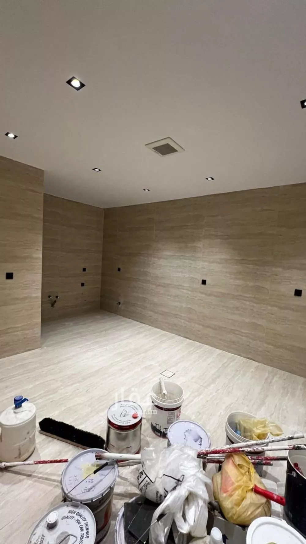 3 bedroom floor in Al Hazm 12