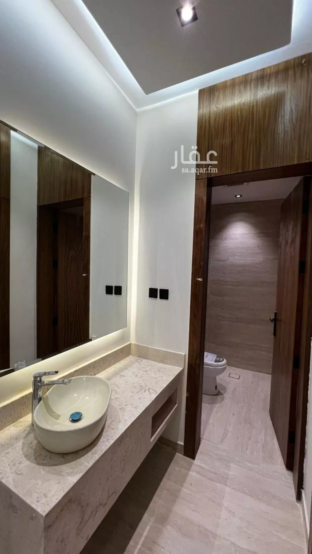 3 bedroom floor in Al Hazm 3