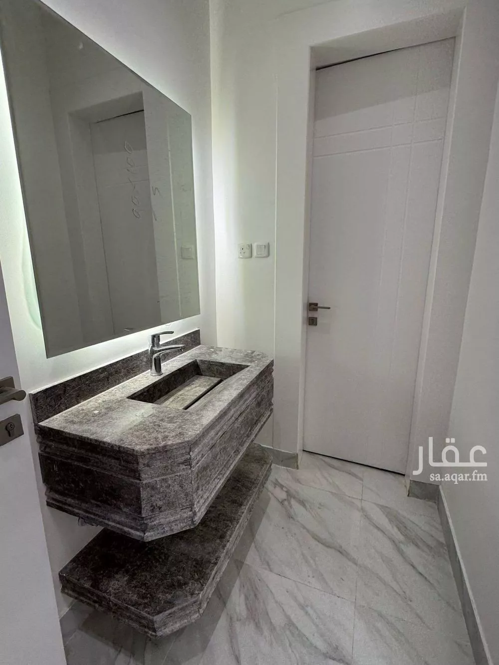 4 bedroom floor in Al Qadisiyah 5
