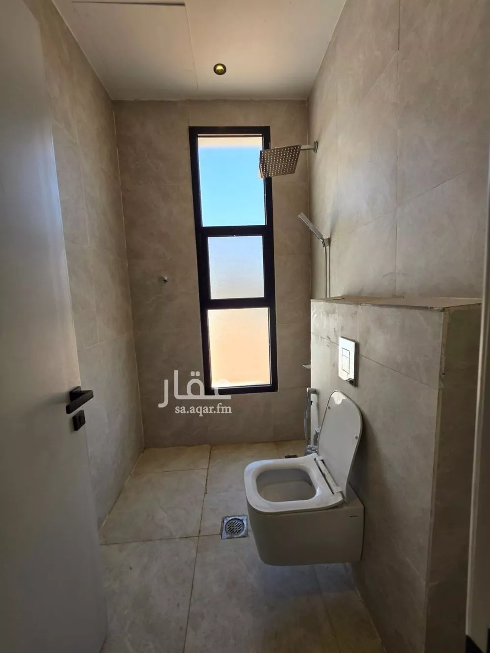 دور 5 غرف في الخليج 11