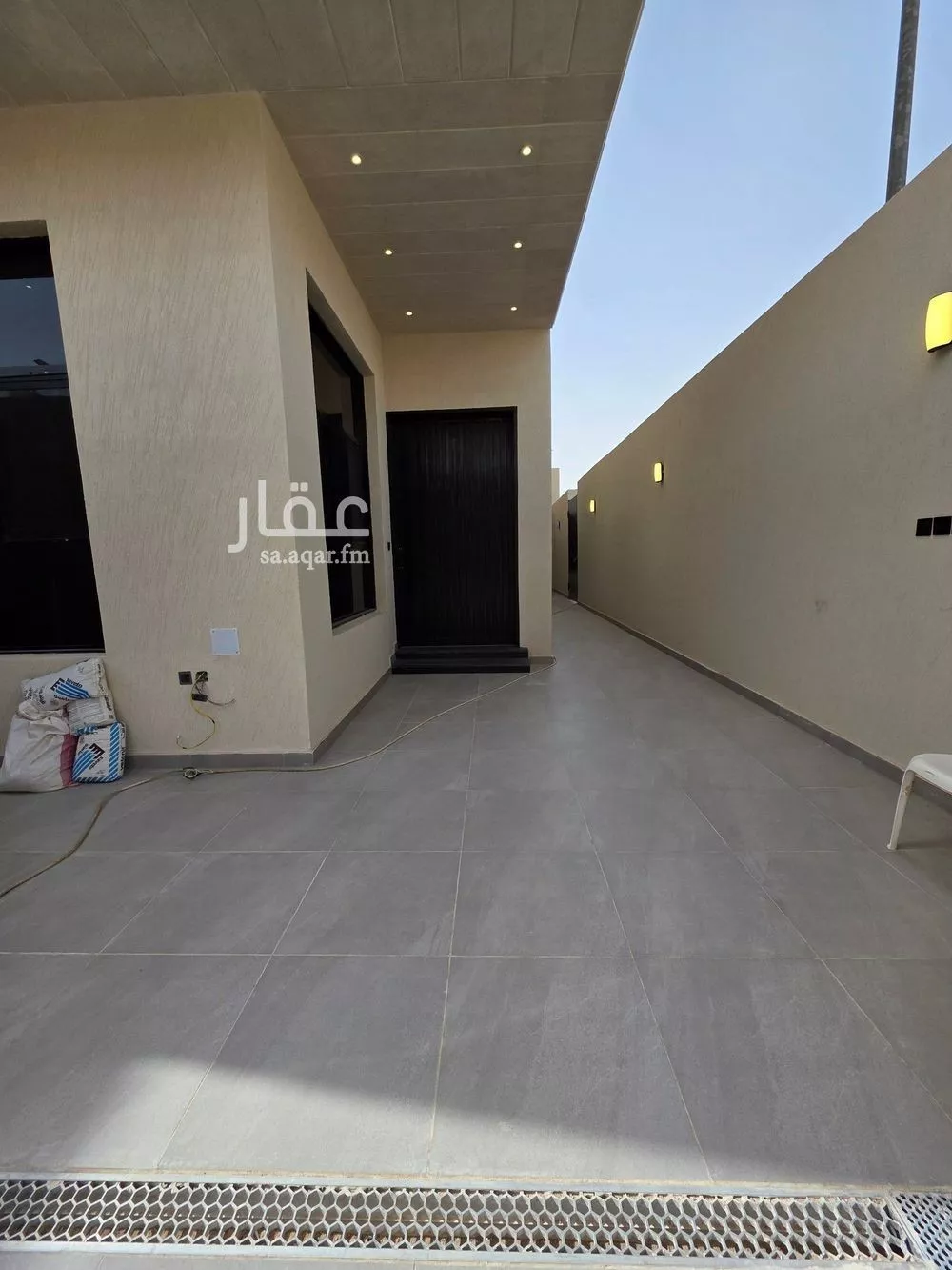 4 bedroom floor in Al Khaleej 2