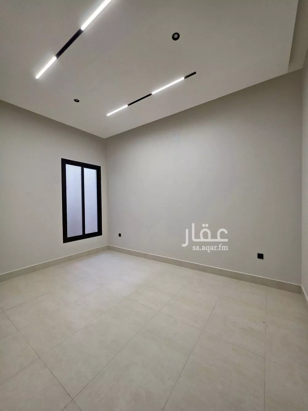 4 bedroom floor in Al Khaleej 17