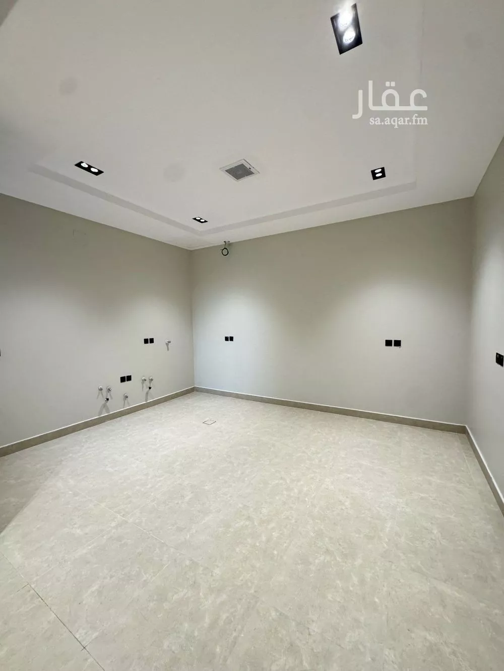 5 bedroom floor in Al Rimal 10