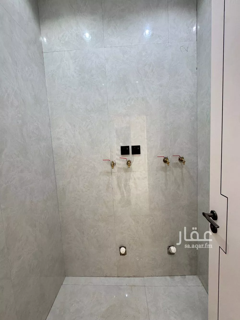 دور 5 غرف في الرمال 10