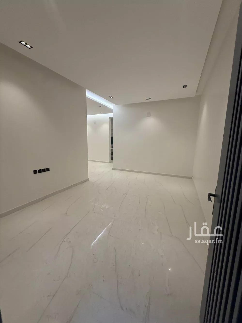 دور 6 غرف في عكاظ 12