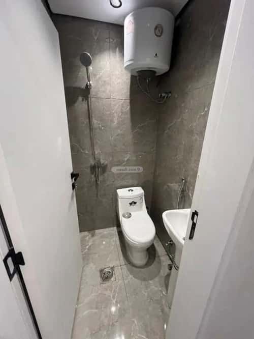 1 bedroom apartment in King Fahd 2