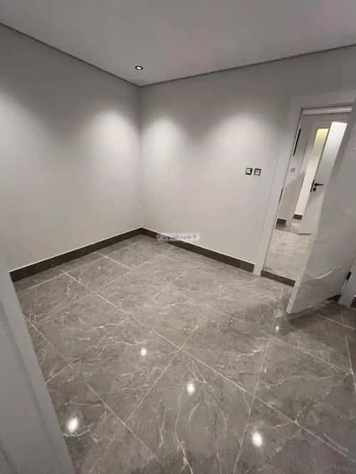 1 bedroom apartment in King Fahd 3