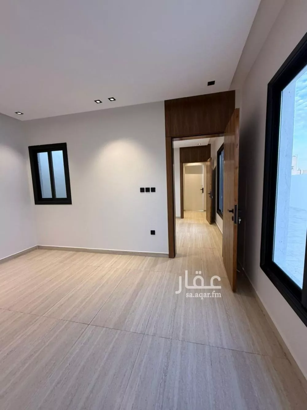 5 bedroom floor in Okaz 16