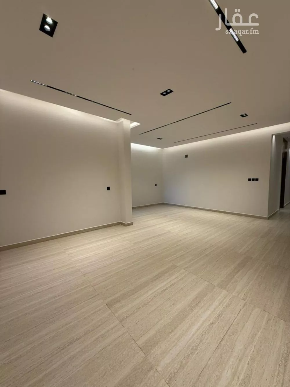 5 bedroom floor in Okaz 4