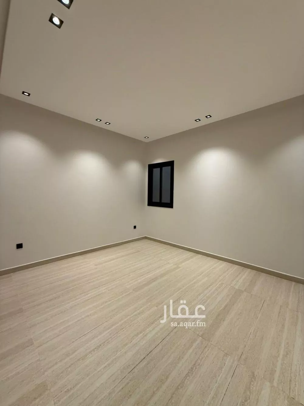 5 bedroom floor in Okaz 8