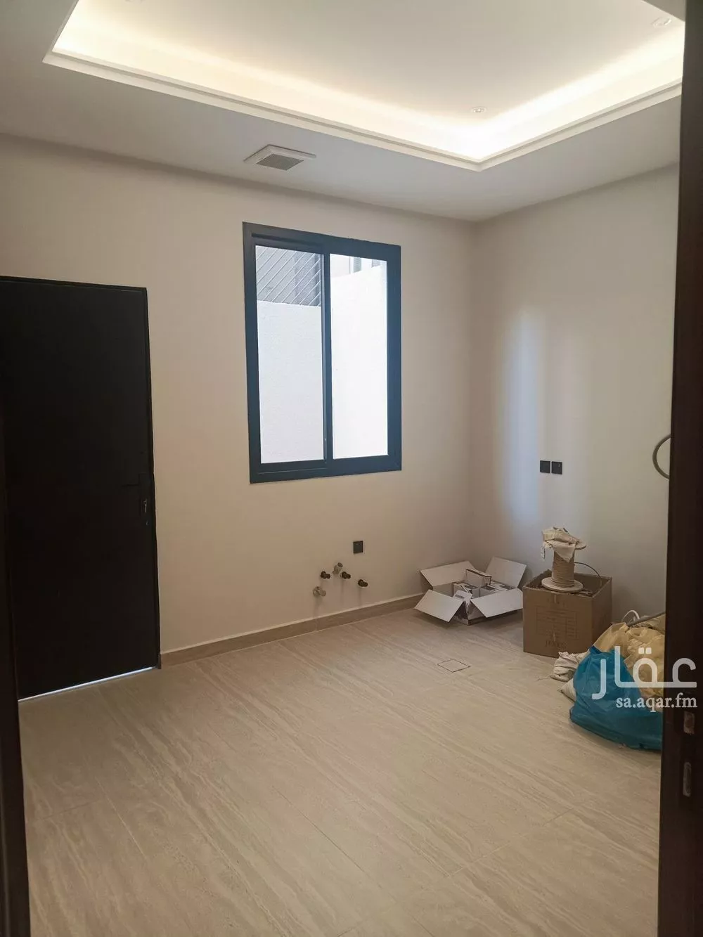 4 bedroom floor in As Suwaidi 11