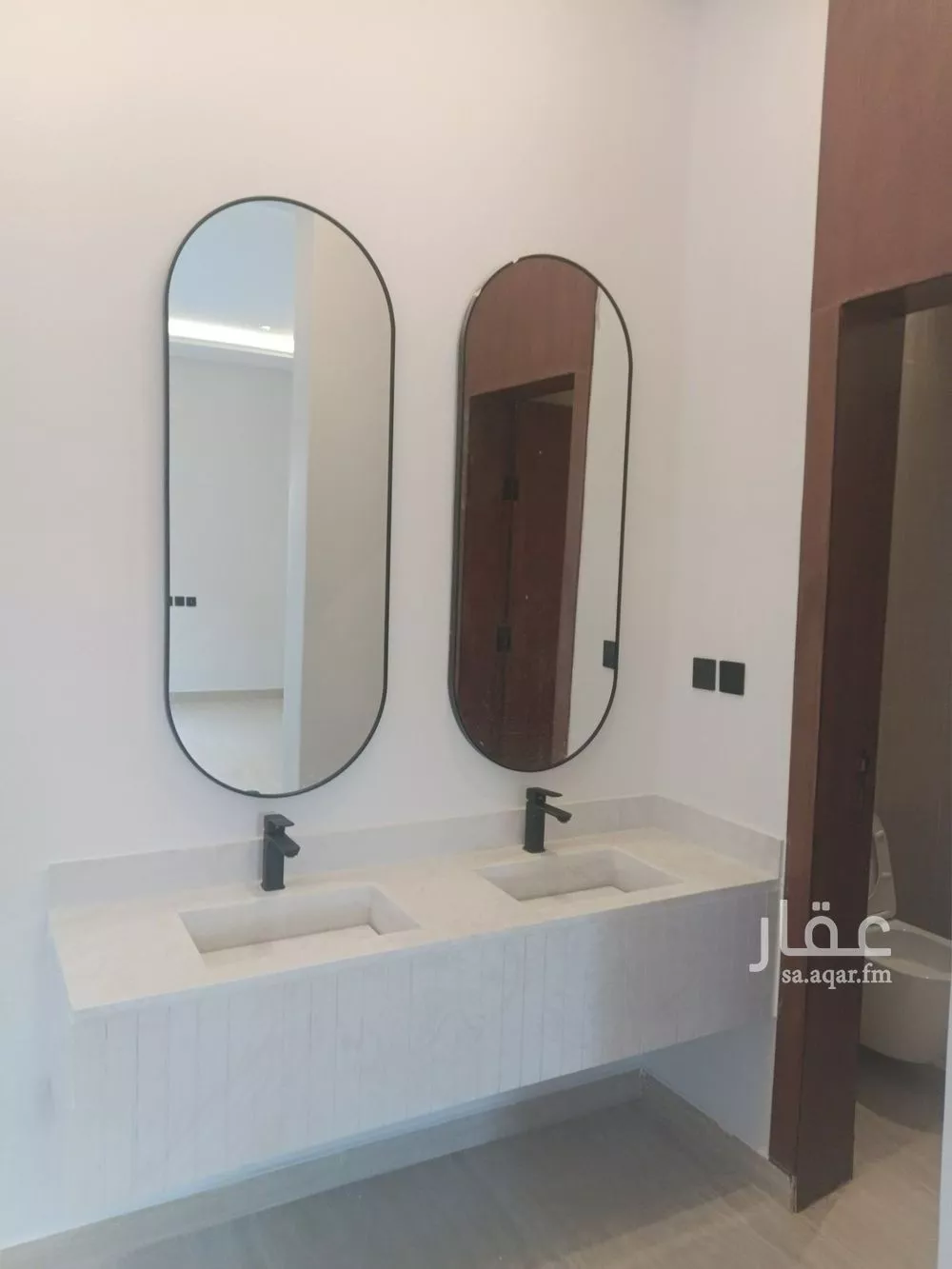4 bedroom floor in As Suwaidi 13