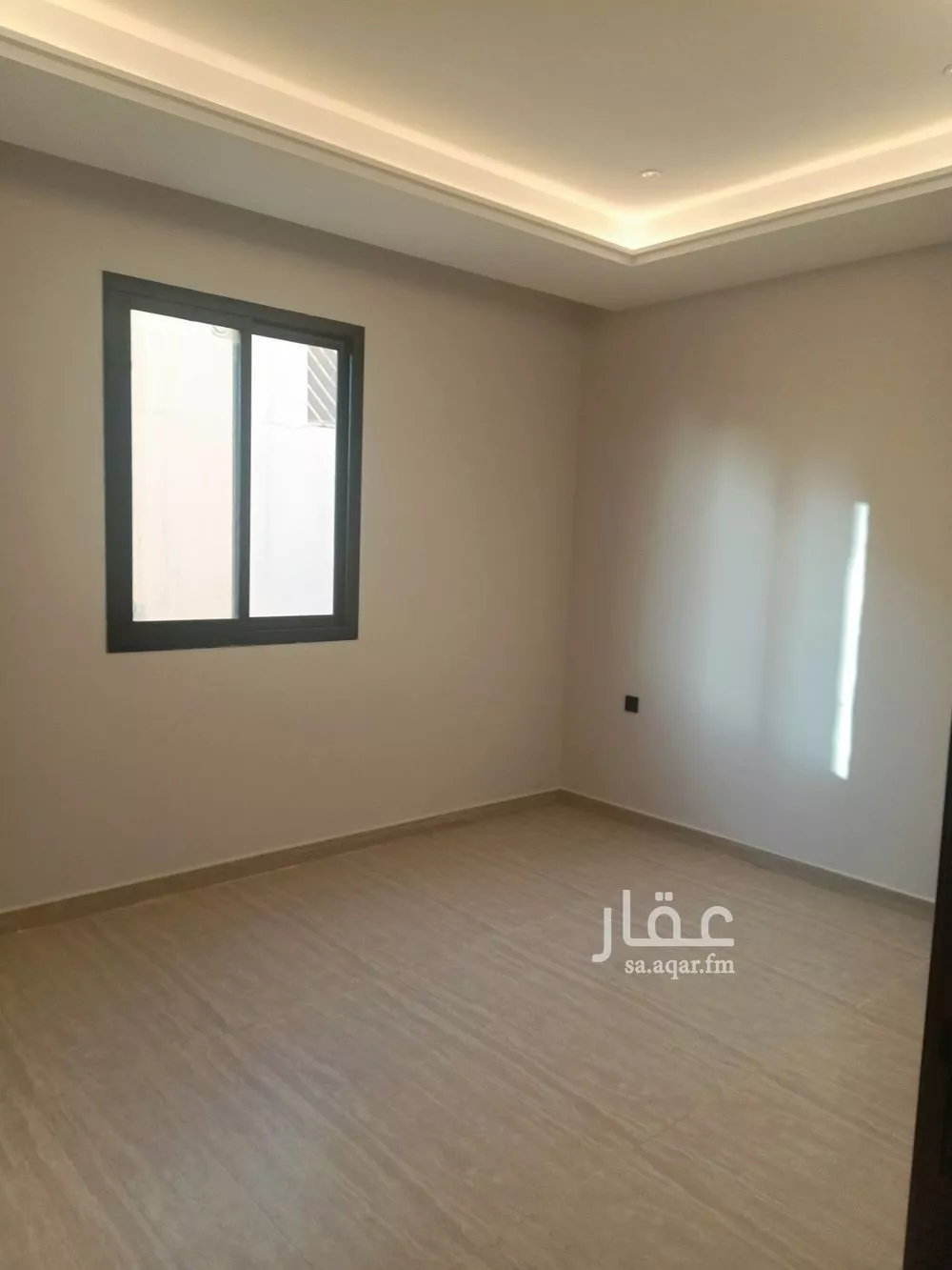 4 bedroom floor in As Suwaidi 9