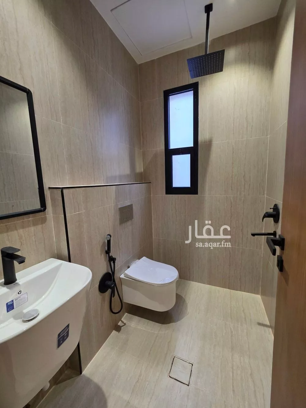 6 bedroom floor in Al Rimal 12
