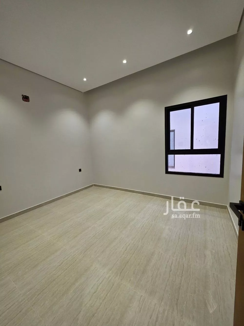 6 bedroom floor in Al Rimal 13