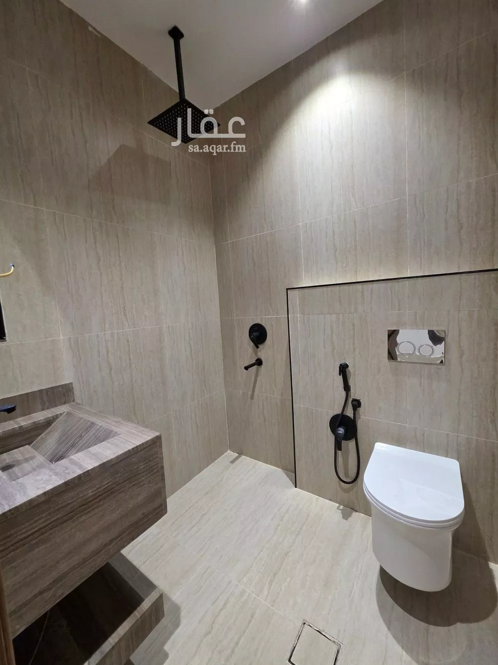 6 bedroom floor in Al Rimal 15