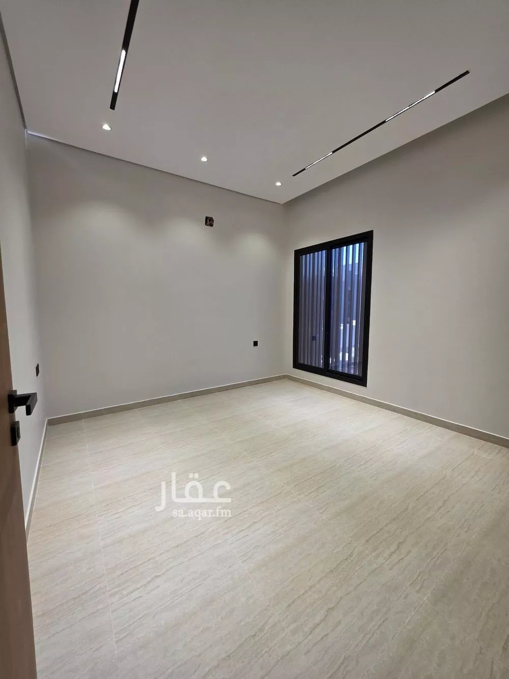 6 bedroom floor in Al Rimal 4