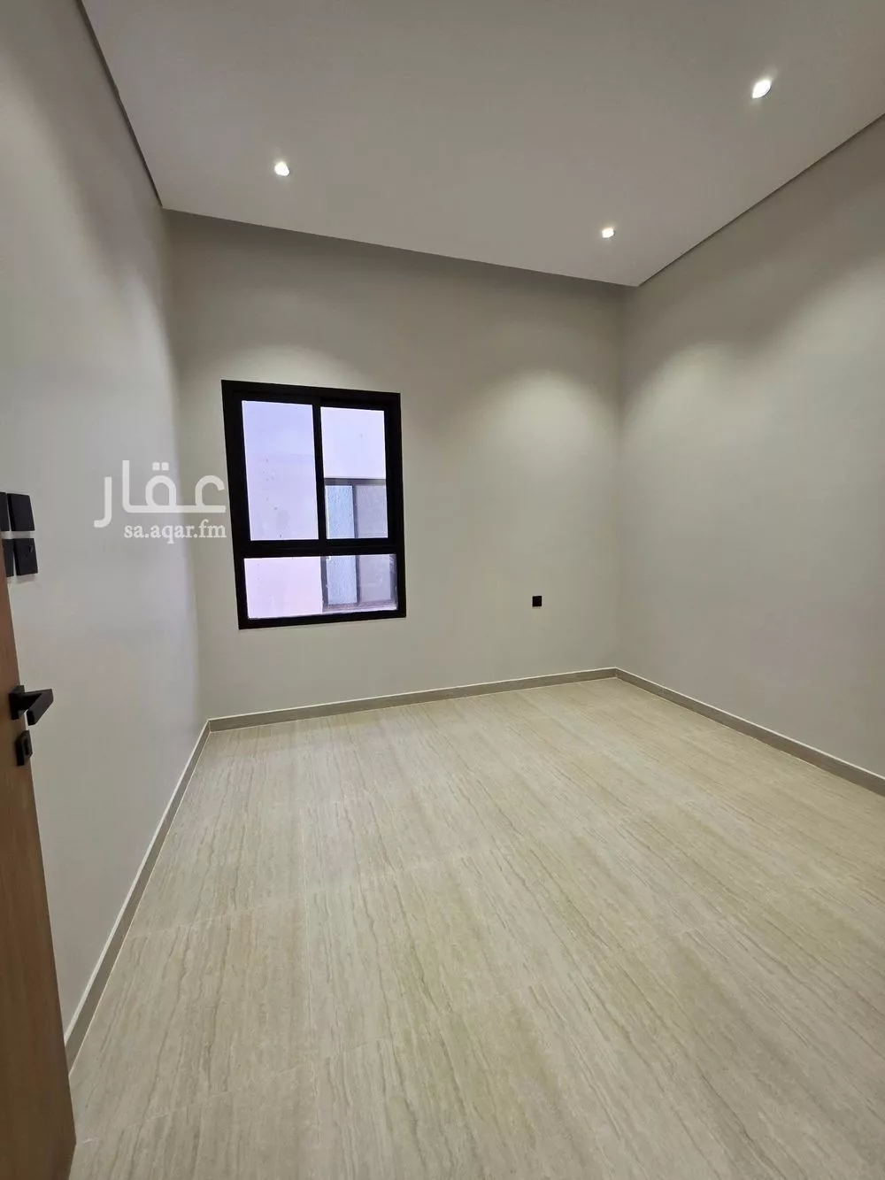 6 bedroom floor in Al Rimal 8