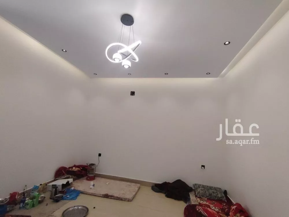 5 bedroom floor in Tuwaiq 15