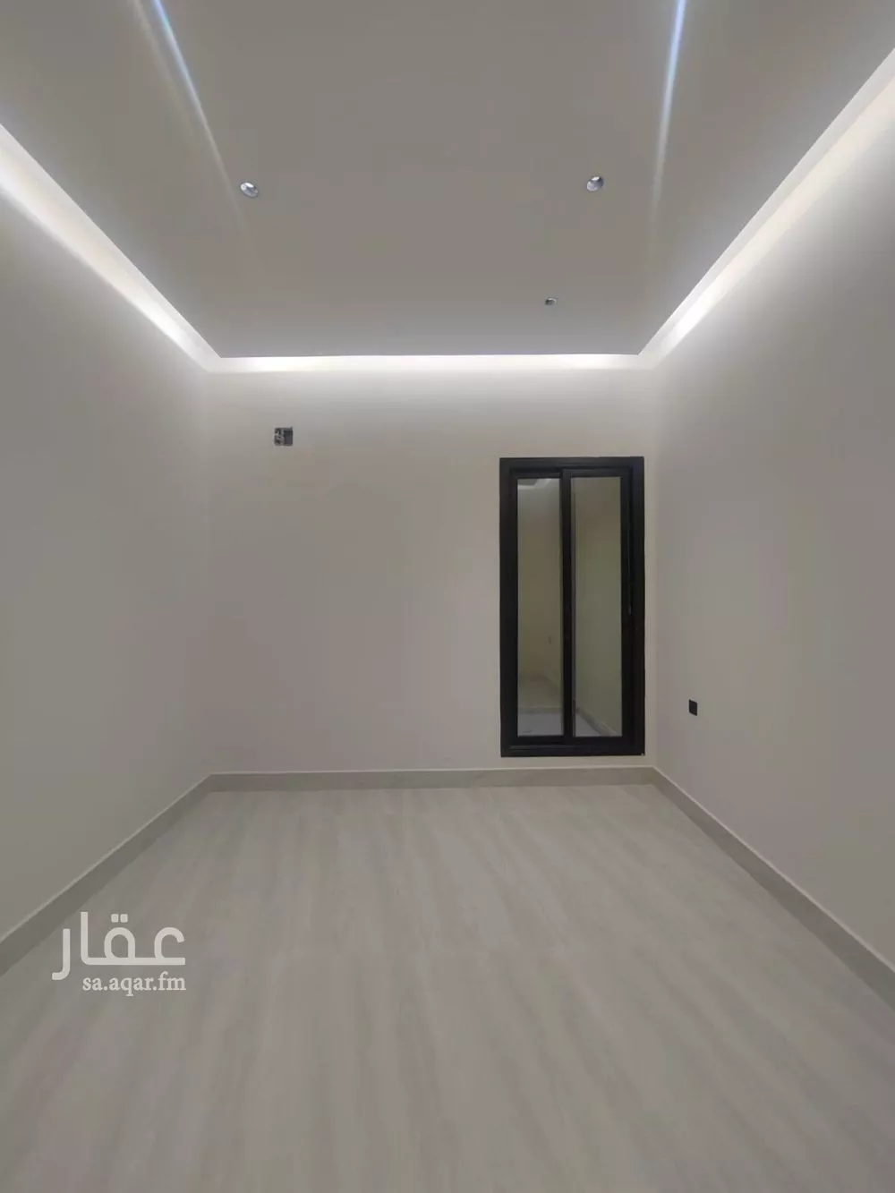 3 bedroom floor in Dirab 7
