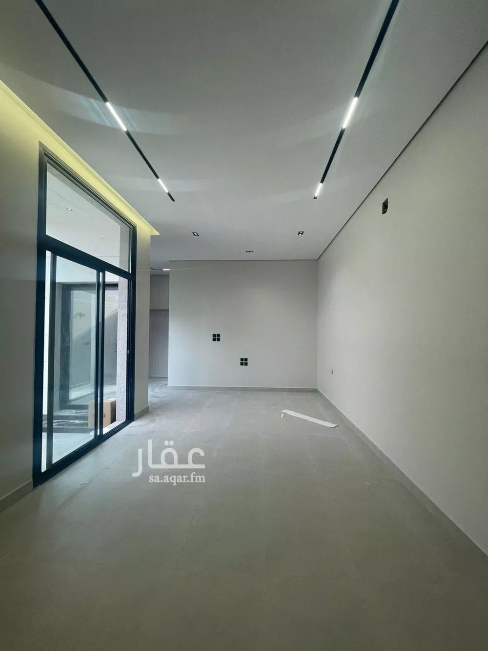 4 bedroom floor in Ash Sharq 5