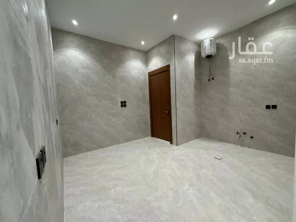 دور 4 غرف في الرمال 16
