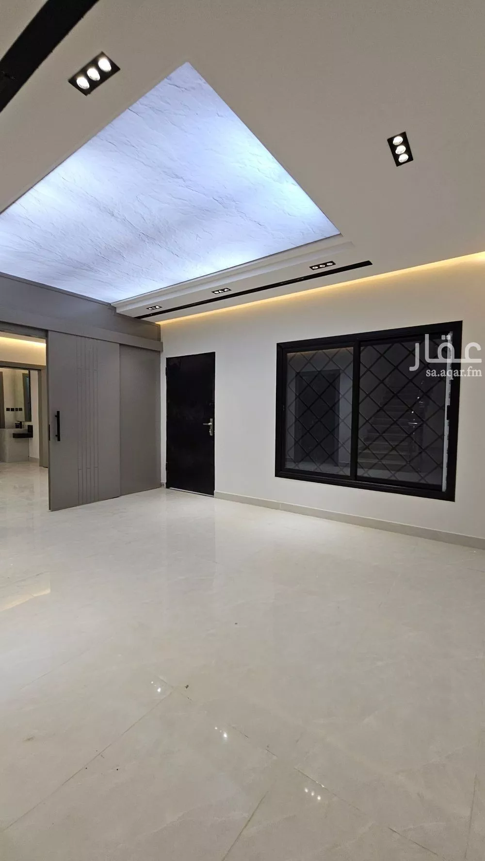 5 bedroom floor in Badr 11