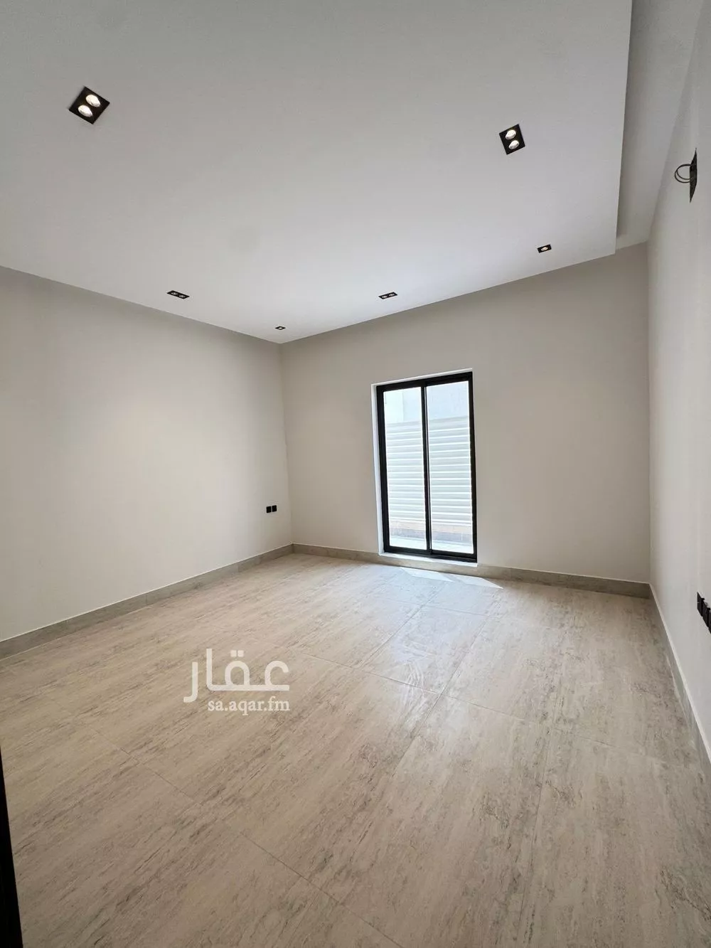 دور 4 غرف في الشرق 13