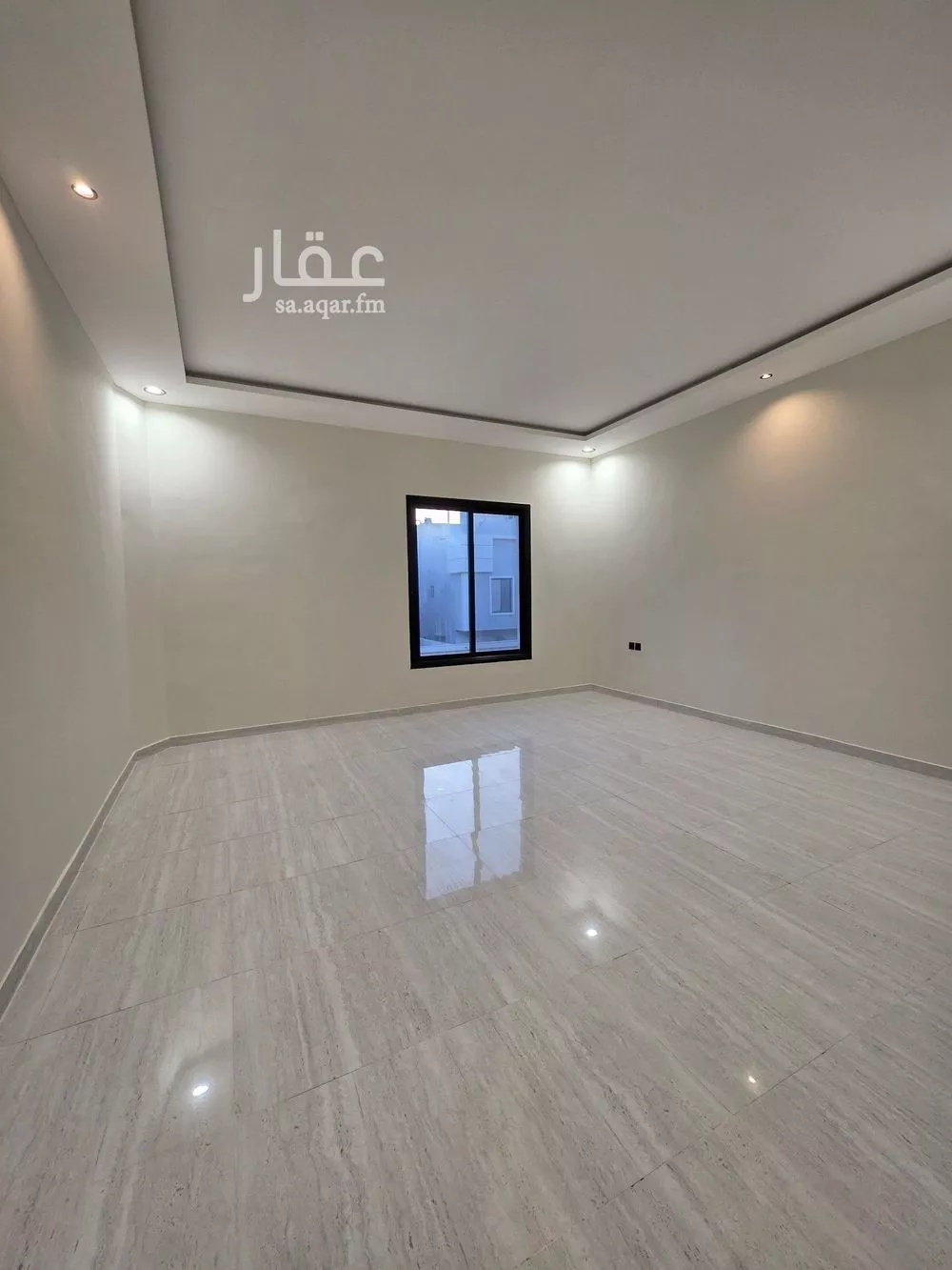 4 bedroom floor in Al Qadisiyah 4