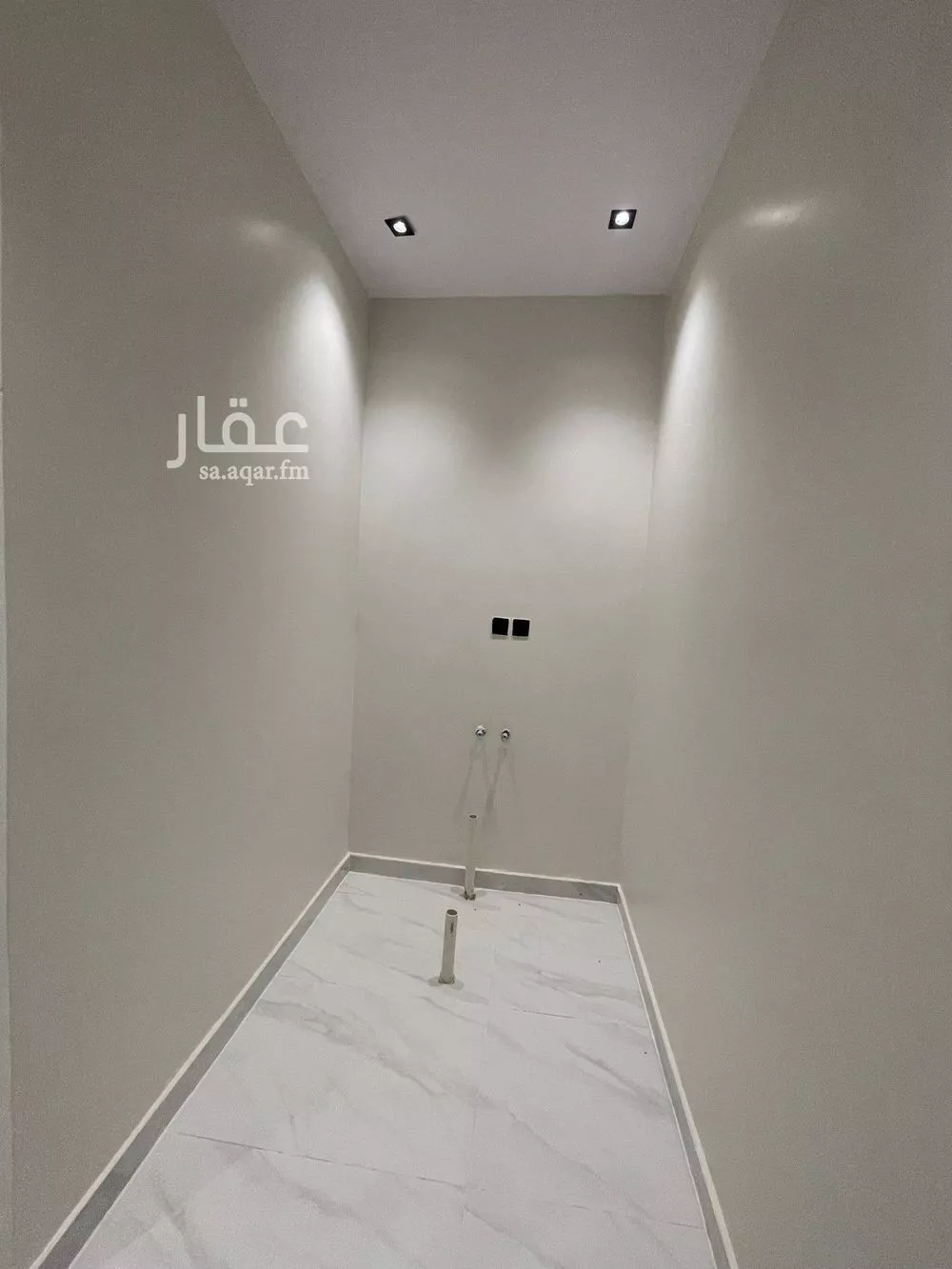4 bedroom floor in Al Rimal 16