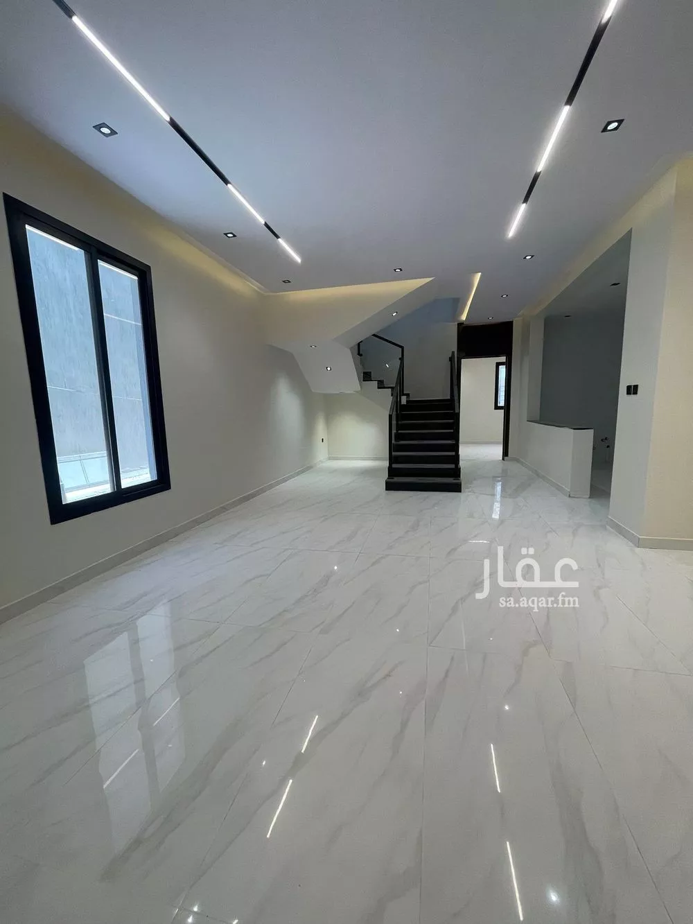 4 bedroom floor in Al Rimal 5