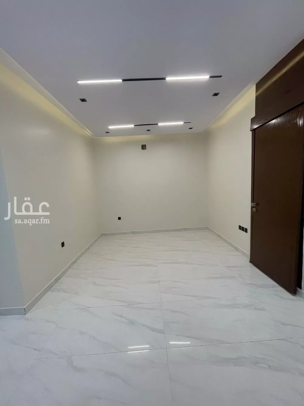 4 bedroom floor in Al Rimal 7