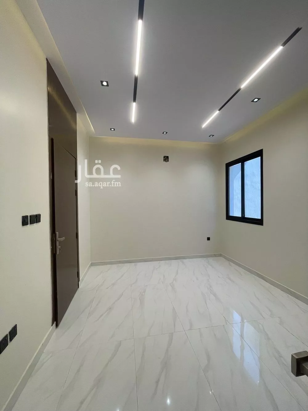 4 bedroom floor in Al Rimal 8