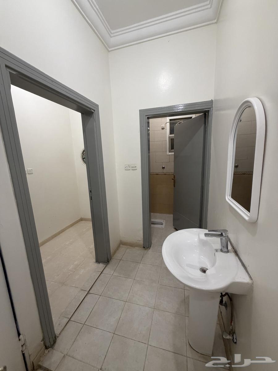 2 bedroom apartment in Shubra, Riyadh 7