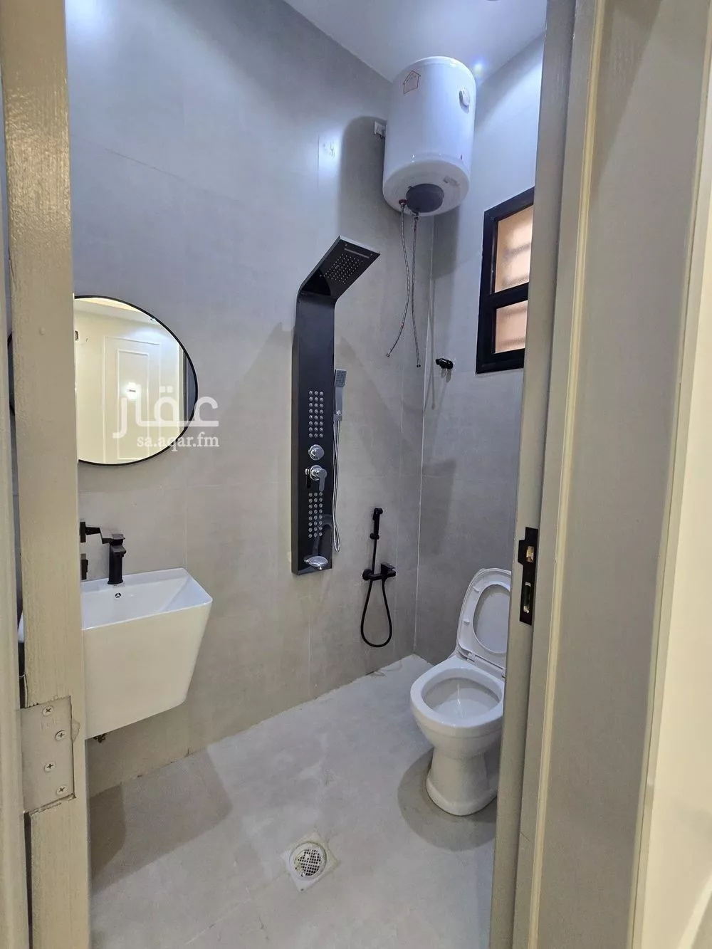 3 bedroom floor in Okaz 14