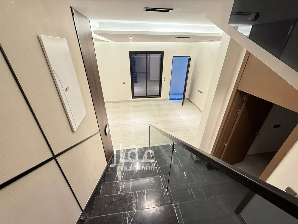 3 bedroom floor in Al Rimal 3