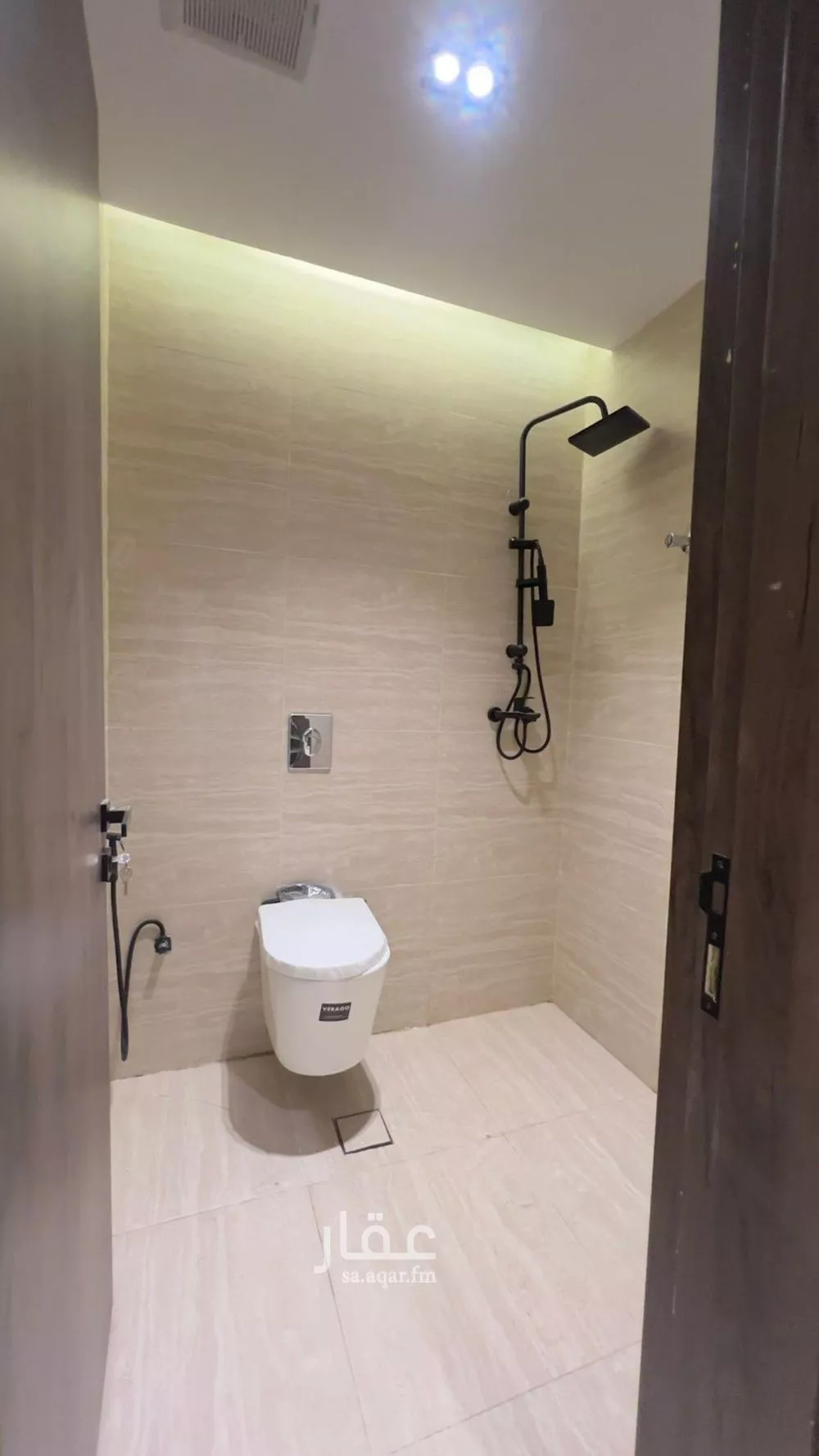 3 bedroom floor in As Suwaidi Al Gharabi 6