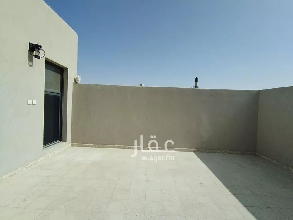 دور 5 غرف في الرمال 10