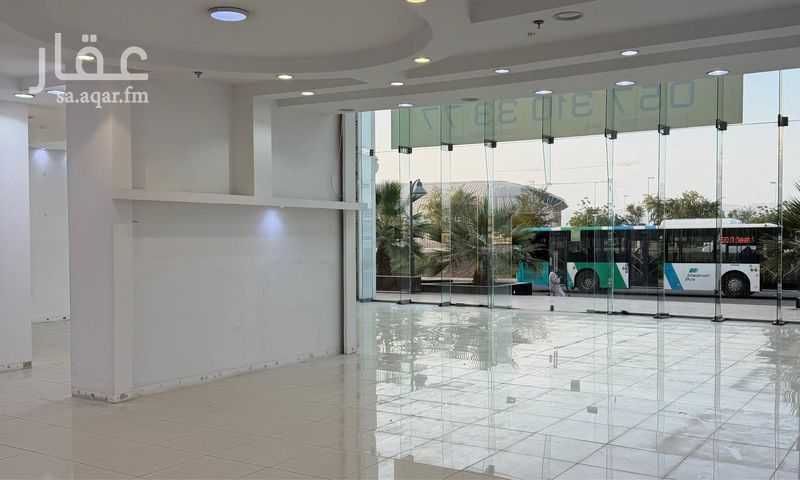 shop in Al Hadiqah, Madinah 6