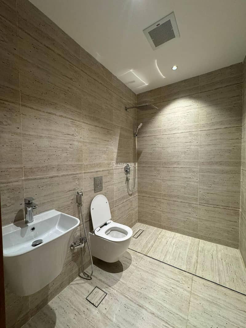 3 bedroom villa in Al Bahr, Eastern Province 10