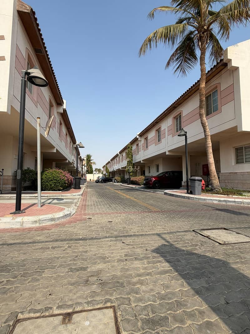 3 bedroom villa in Al Rawdah, Jeddah 14