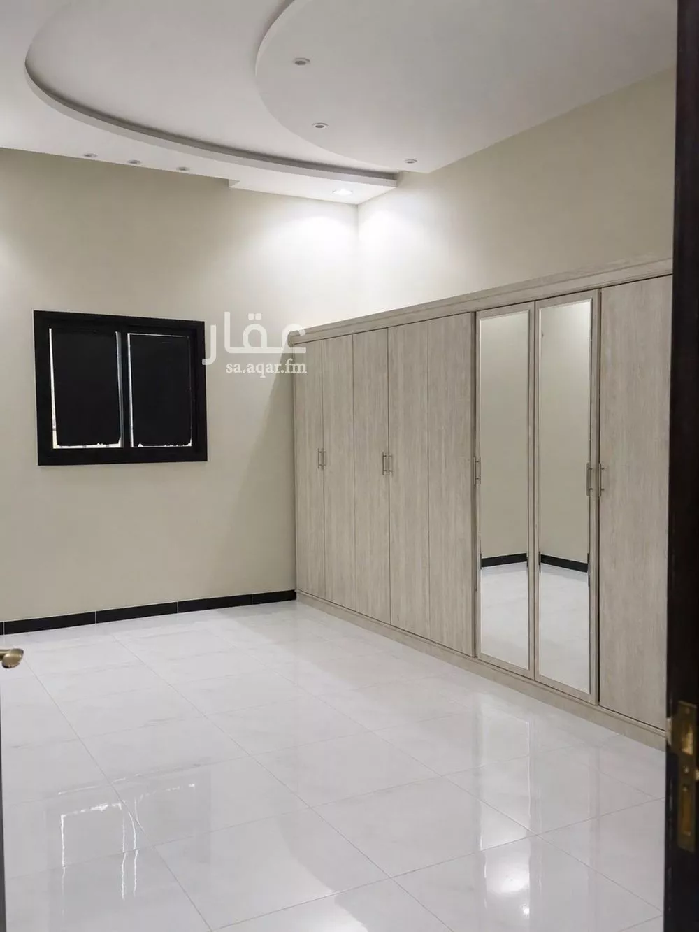 4 bedroom villa in Al Janadriyah, Riyadh 8