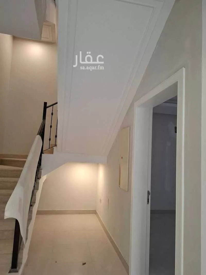 5 bedroom villa in Ash Shulah, Eastern Province 4