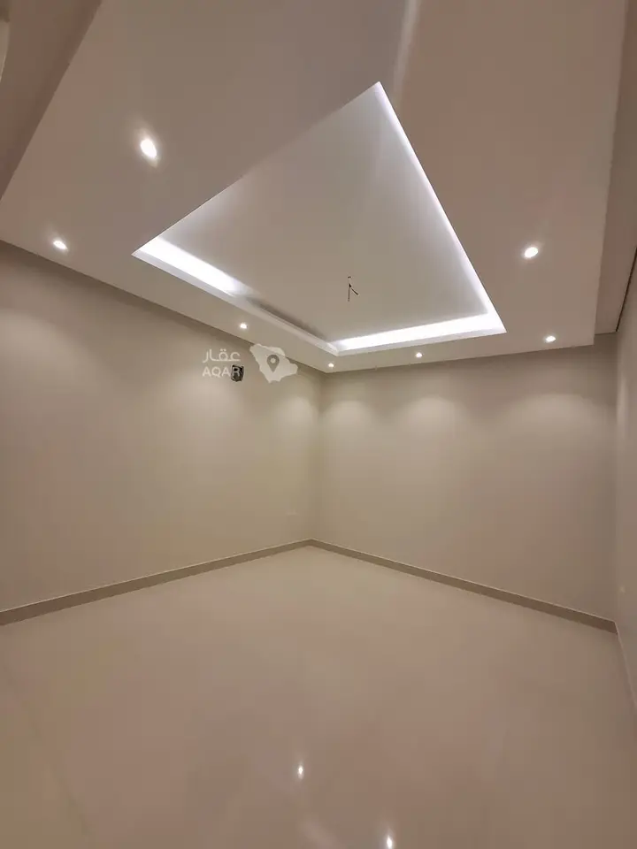 5 bedroom villa in Ash Shulah, Eastern Province 22