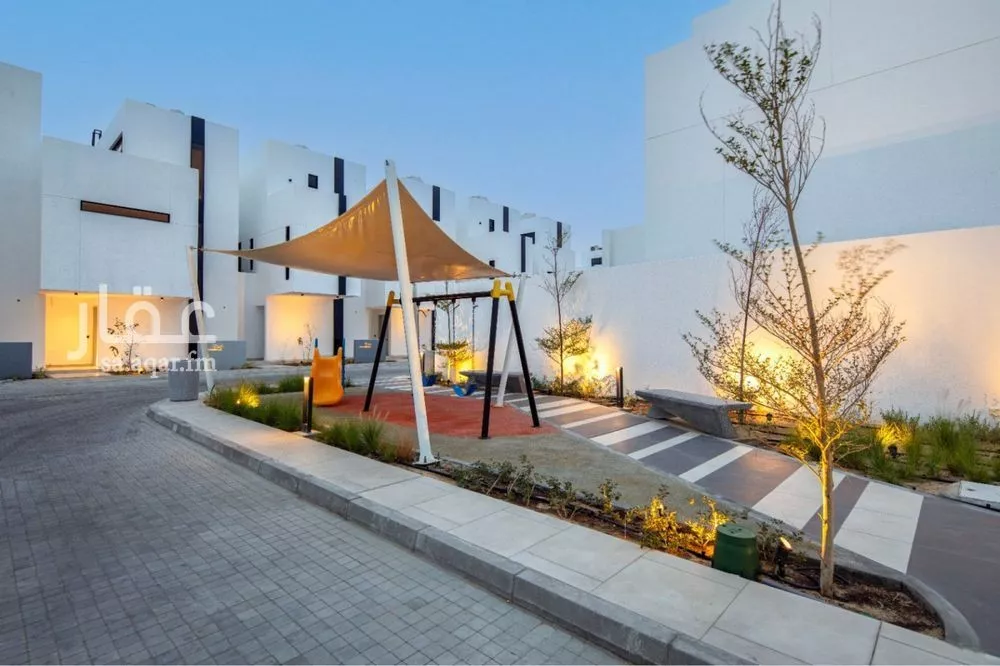 6 bedroom villa in Al Khuzama, Eastern Province 19