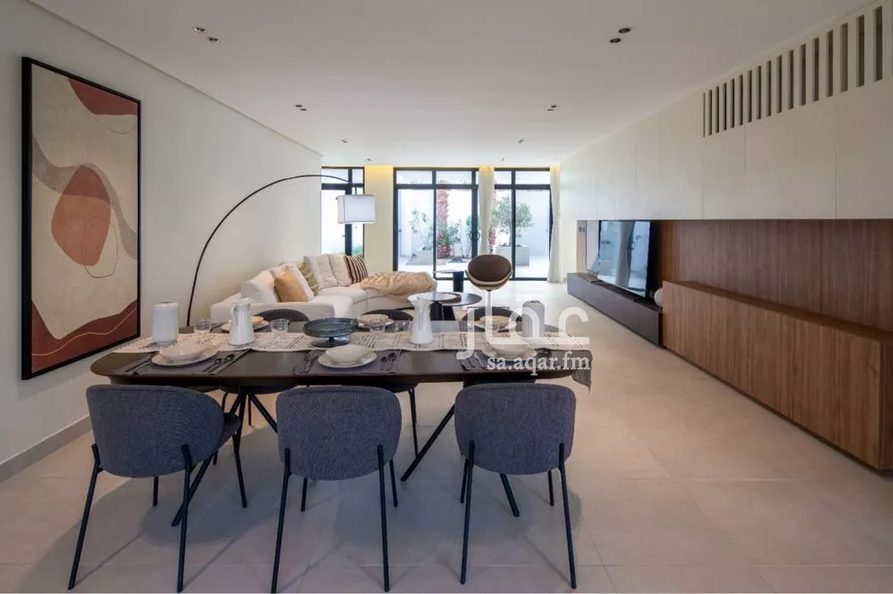 6 bedroom villa in Al Khuzama, Eastern Province 6