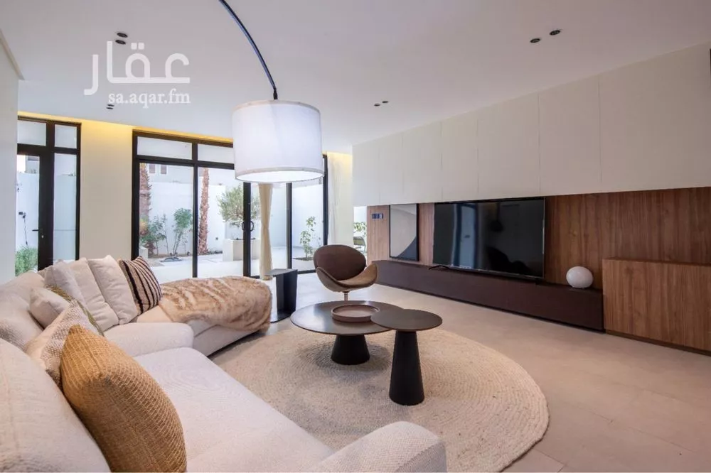 6 bedroom villa in Al Khuzama, Eastern Province 4