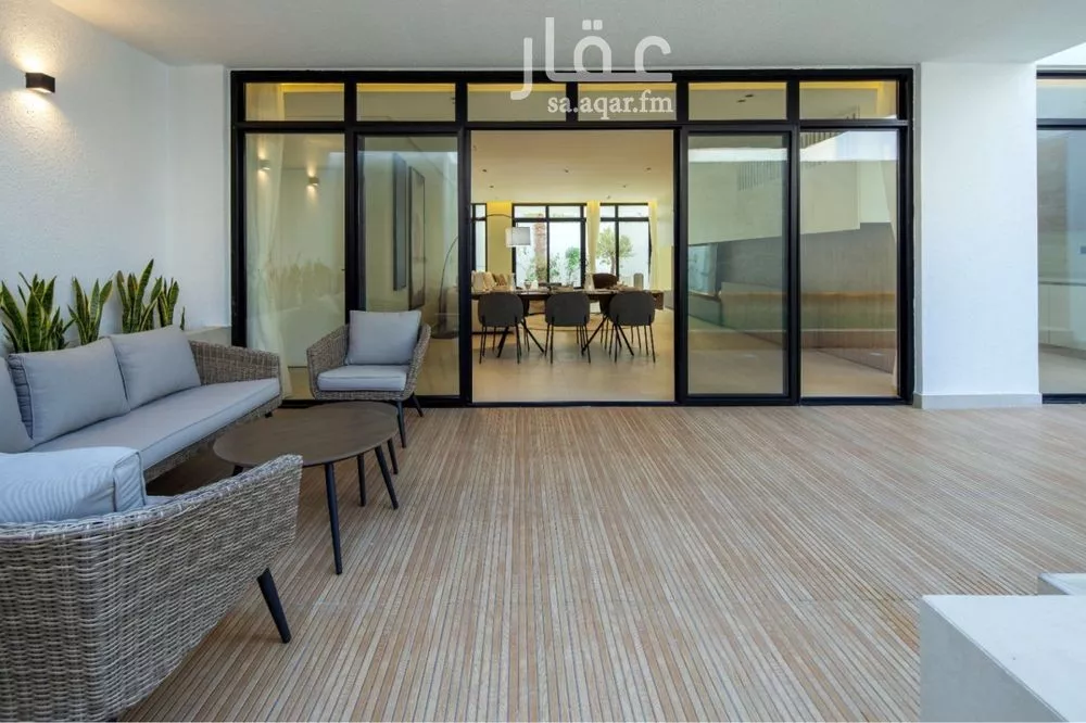 6 bedroom villa in Al Khuzama, Eastern Province 23