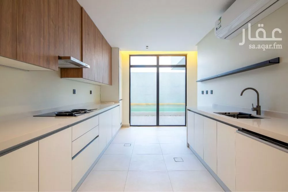 6 bedroom villa in Al Khuzama, Eastern Province 5